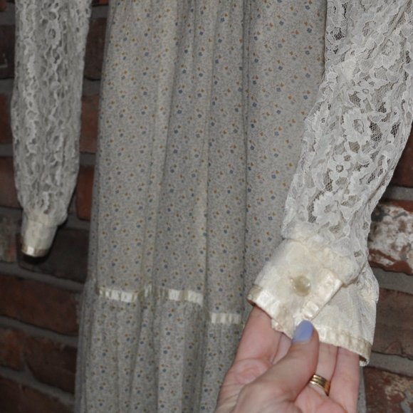 Vtg 70s Calico Floral Candi Jones Tiered Maxi Prairie Boho Cottagecore DRESS 2 - Picture 13 of 14